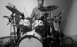 Sakae drums artist
